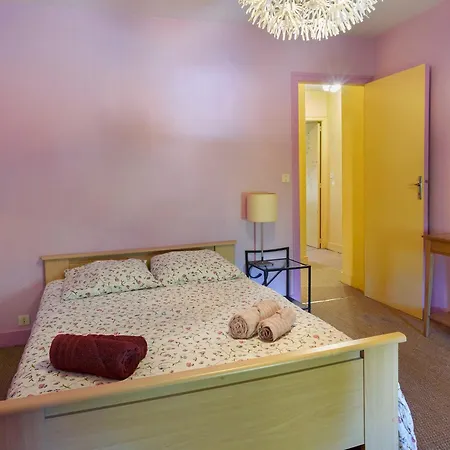 Vakantiehuis Maison Avec Piscine La Tremoulie Champniers-et-Reilhac